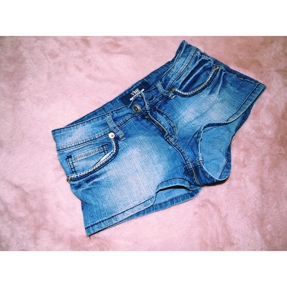 🔷🔷Juniors Blue Jean Booty Shorts🔷🔷